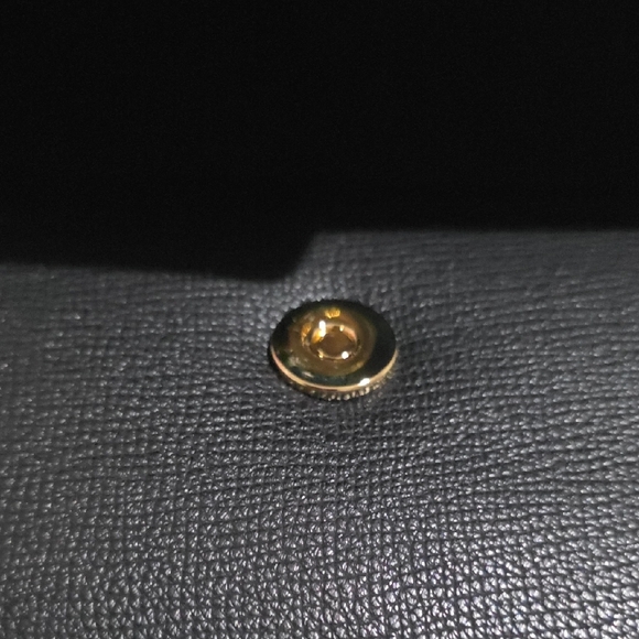 Ted‎ Baker Black Crossbody Bag with Gold Accents - Picture 5 of 12